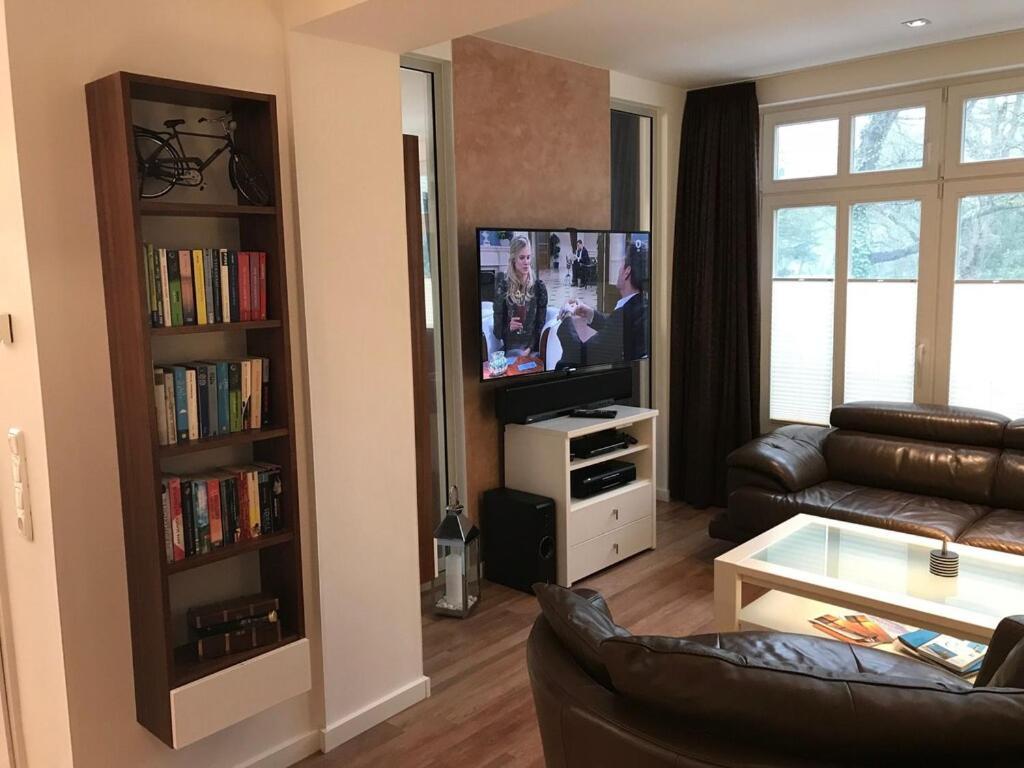 Exclusive Fewo In Warnemuende, 150M To The Beach, 2 Bathrooms, 2 Bedrooms, Sauna, Wifi And Much More. Rostock Buitenkant foto