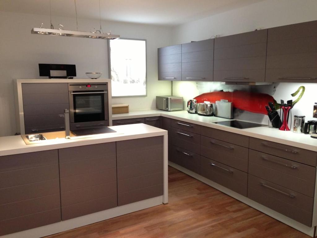 Exclusive Fewo In Warnemuende, 150M To The Beach, 2 Bathrooms, 2 Bedrooms, Sauna, Wifi And Much More. Rostock Buitenkant foto